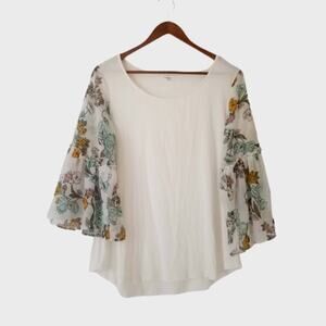Maurices Floral Long Bell Sleeve Top - Size M